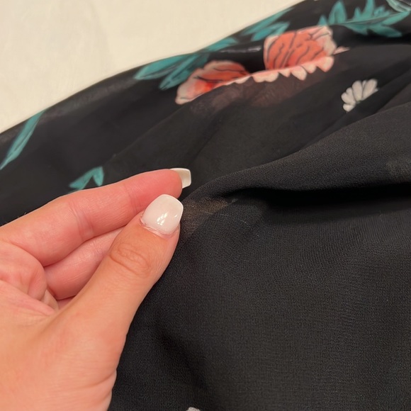 🟡 NWT Yumi Kim Spell Bound Black Floral Maxi Dress w/ Slit - Picture 6 of 7